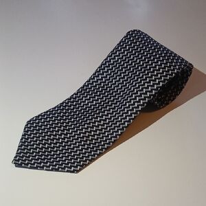 Elegant Navy and White Men's Tie